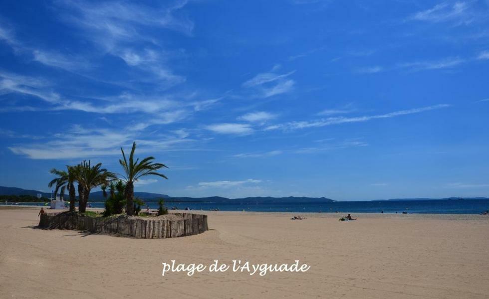 Hyères - L'Ayguade - Port- Plage Esterno foto